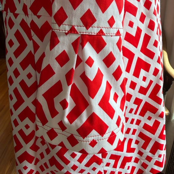 Eden Court Red Geometric Jacket - Picture 7 of 9